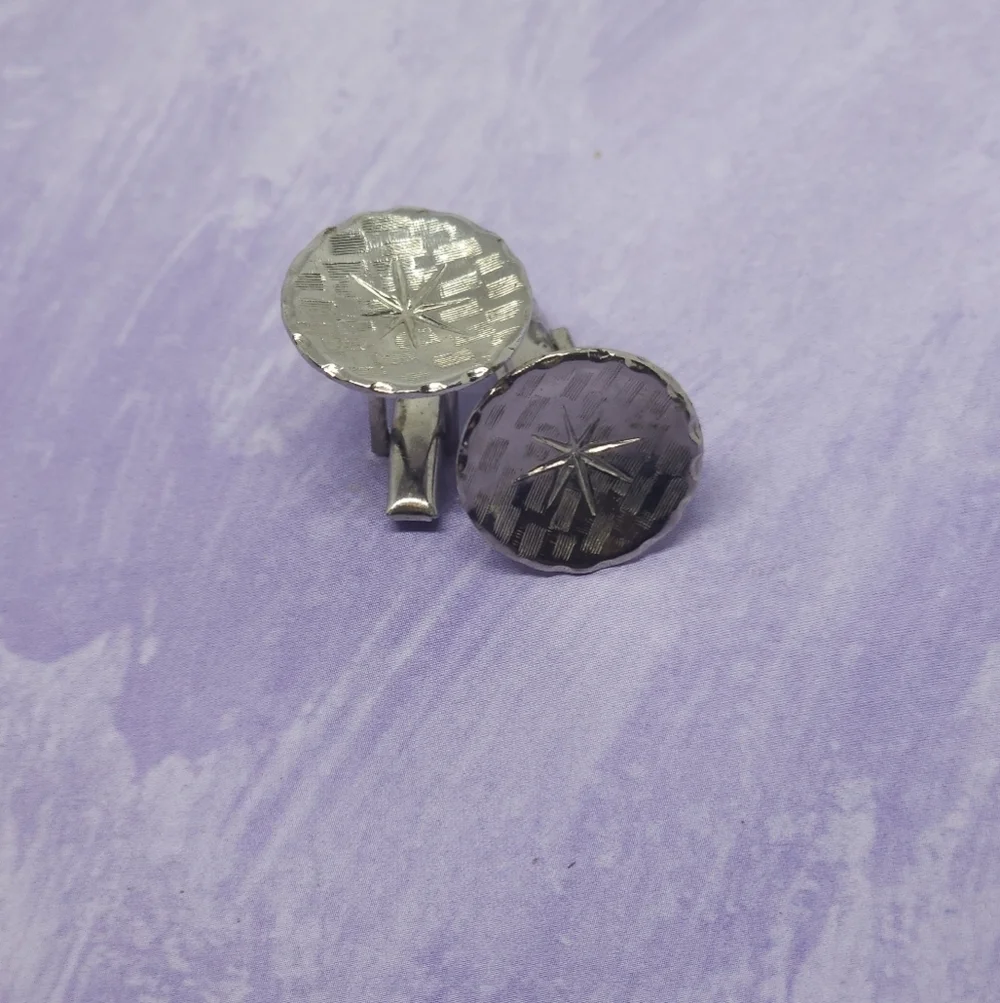 Vintage Men Round Starburst Cufflinks & Tie Clip Set Textured Silver Tone